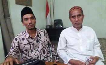 Ketua PCNU Surabaya, Muhibin dan Ketua Rois Syuriah Mas Sulaiman.