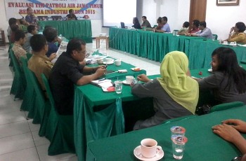 Dalam rapat evaluasi kinerja Tim Patroli Air Jawa Timur 2015, tim tersebut mengundang 50 industri di sepanjang Kali Surabaya, dengan harapan mengetahui pemaparan kinerja lingkungan yang dilakukan perusahaan selama tahun 2015.