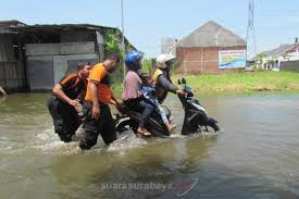 Banjir Kali Surabaya