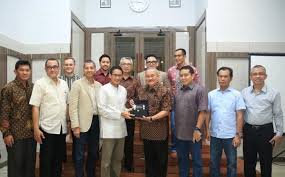 PB Persatuan Renang Seluruh Indonesia