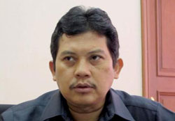 Prof Ali Ghufron Mukti