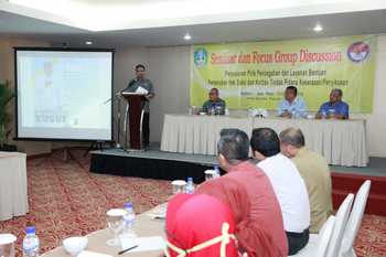 Wagub Jatim Drs H Saifullah Yusuf menjadi keynote speaker Seminar dan FGD membahas pencegahan dan bantuan pemenuhan hak saksi dan korban kekerasan yang diselenggarakan LPSK di Hotel Santika Surabaya.