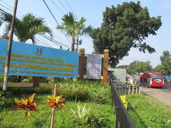 Kantor UPT Diklat Dinkop dan UMKM Pemprov Jatim Karanglo, Kec Singosari, Kab Malang akan digusur untuk kepentingan jalan tol Mapan. [cahyono/bhirawa]