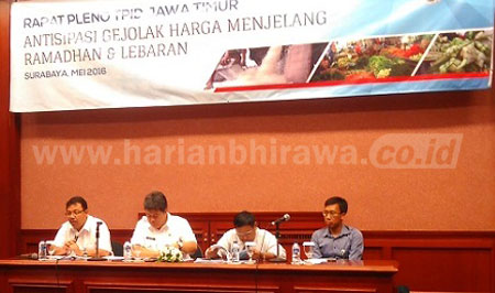 Rapat pleno antisipasi gejolak harga jelang Ramadan di Marriot Hotel Surabaya, Rabu (11/5/) lalu.