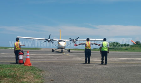 Mengantisipasi lonjakan penumpang jelang Lebaran, penerbangan menuju ke Pulau Bawean yang biasanya dilakukan dua kali dengan maskapai PT Airfast Indonesia akan ditambah menjadi tiga kali.