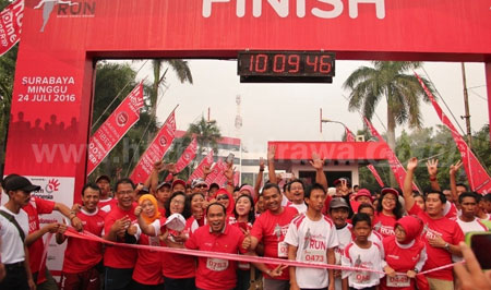 Event kompetisi lari yang terbagi dalam tiga kategori lomba yakni 10K, 5K, dan 3K Family ini mengambil start dan finish dari Kantor Telkom Regional V Jatim, Bali, Nusra yang terletak di Jl Ketintang 156, Surabaya.
