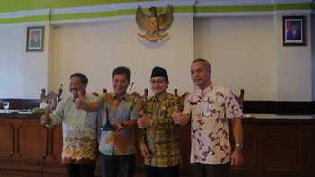 Wakil Bupati Tapin Supian Noor bersama Wakil Wali Kota Malang Sutiaji.