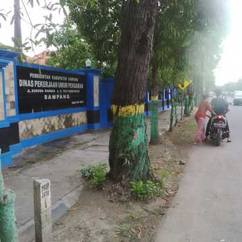 Kantor Dinas PU Pengairan Kabupaten Sampang.