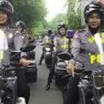 Tim patroli Polwan yang baru dibentuk Polresta Probolinggo.