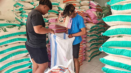 Harga Beras Di Tulungagung Mulai Turun Jelang Ramadan Harian Bhirawa Online