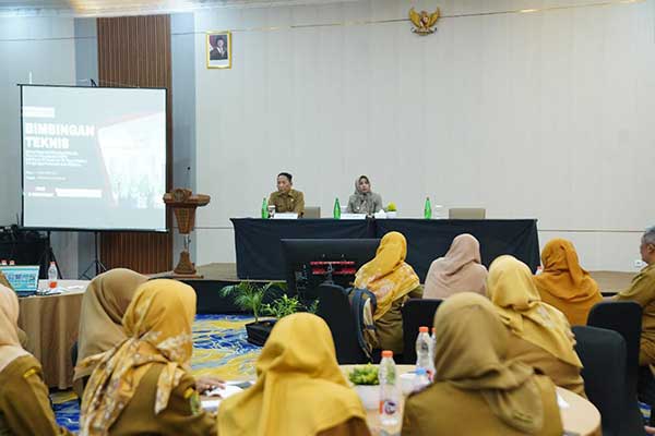 5-min-Kasek-SD-dan-TK-Negeri-se-Kota-Mojokerto-Ikuti-Bimtek-I-DIS-Versi-3